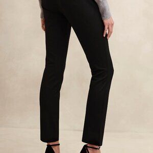Black Banana Republic Pants, Sloan Slim Pant, Size 6 Petite-Pristine Condition!